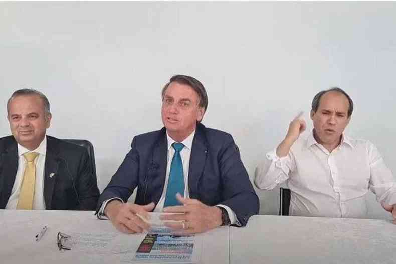 Bolsonaro defende obras no So Francisco