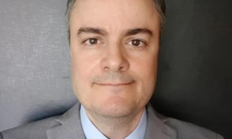 Soriano uniu-se ao escritrio aps 25 anos de carreira pblica