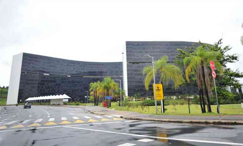 Cidade Admistrativa, sede do governo de Minas gerais, que no est na lista dos estados que vo recuperar a recesso em 2019(foto: Juarez Rodrigues/EM/D.A Press)