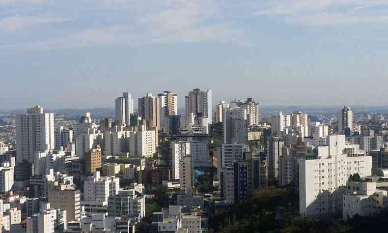 Vista da cidade do Bairro Buritis nesta quinta-feira(foto: Paulo Filgueiras/EM/DA Press)