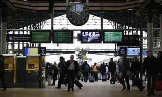 Estao Gare du Nord foi alvo dos atentados de sexta-feira(foto: KENZO TRIBOUILLARD/AFP)