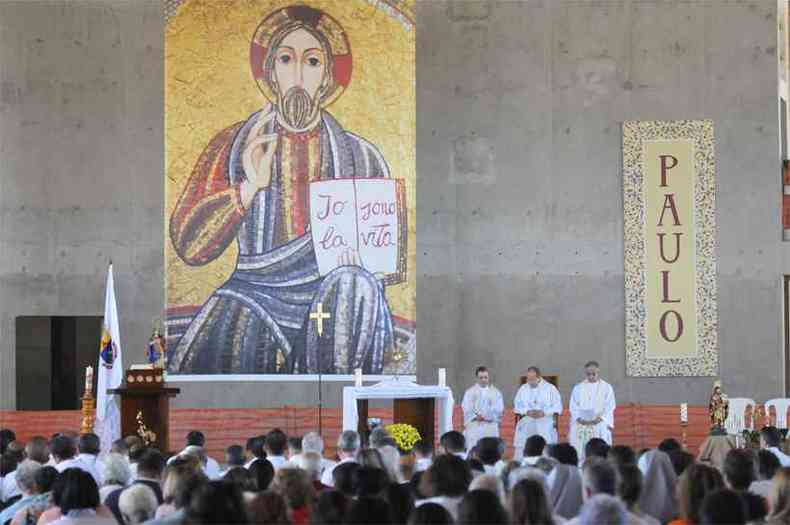 Catedral Cristo Rei, ainda em construo, j recebe celebraes religiosas(foto: Alexandre Guzanshe/EM/D.A Press - 15/08/2019 )