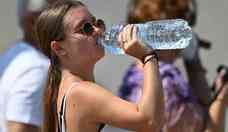 Pessoas que se mantm bem hidratadas vivem mais tempo, diz pesquisa