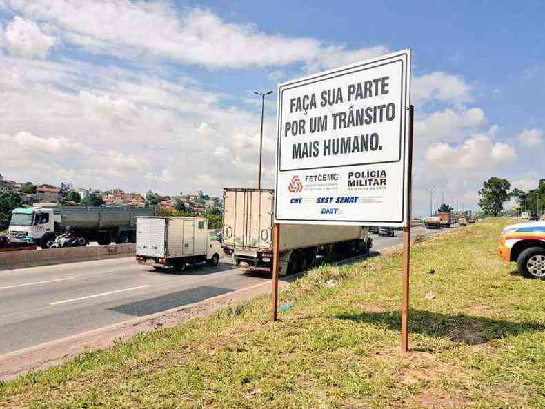 Sero instaladas 45 placas ao longo da via mais movimentada da capital mineira(foto: Polcia Militar Rodoviria (PMRv) / Divulgao)