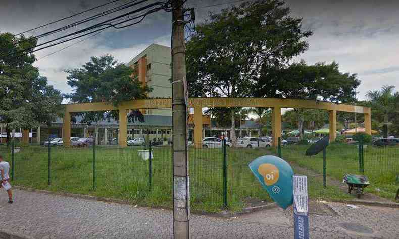 Motociclista ficou ferido e foi encaminhado ao Hospital Regional de Betim, na Regio Metropolitana de BH.(foto: Google Street View/Reproduo)