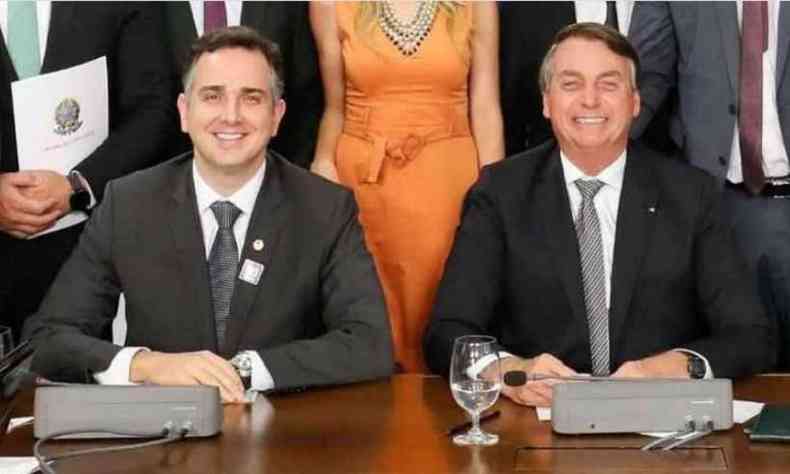 Pacheco teve apoio de Bolsonaro e do atual presidente da casa, Davi Alcolumbre(foto: Reproduo/Twitter)
