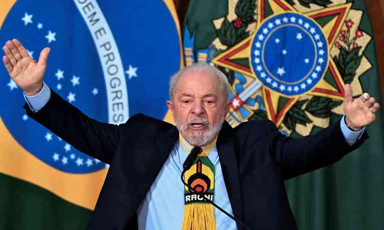 Lula assinou medida provisria que taxa fundos de ''super ricos''