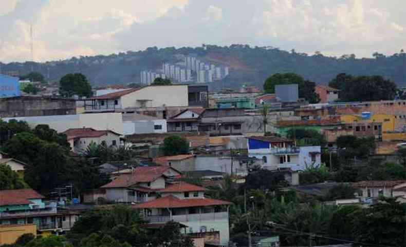 Em Ribeiro das Neves, 99,29% dos moradores tm acesso a gua, mas a rede de esgoto no chega a 73%(foto: Gladyston Rodrigues/EM/D.A Press - 10/3/11)