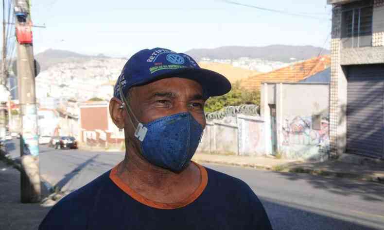 Ubirajara Ferreira, morador do bairro 