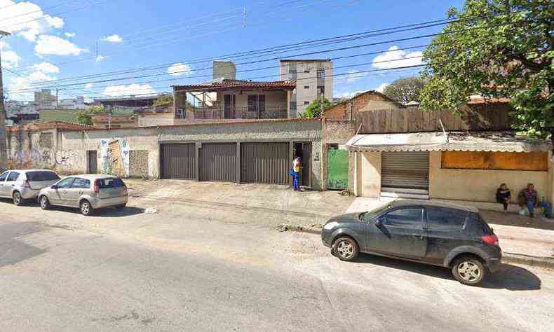 Crime aconteceu na Avenida Petrolina, no Bairro Sagrada Famlia(foto: Reproduo/Google Street View)
