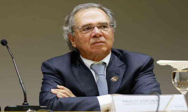 Ministro Paulo Guedes disse que no itria opinar na rea de sade, porm, afirmou: 