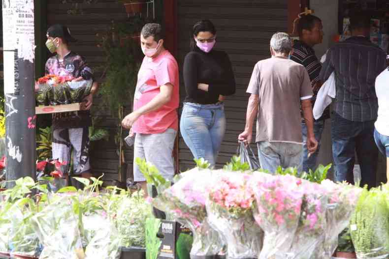 Centradas no atendimento presencial, floriculturas do Mercado Central estimam queda brutal do faturamento neste Dia das Mes(foto: Edsio Ferreira/ EM D.A.Press)