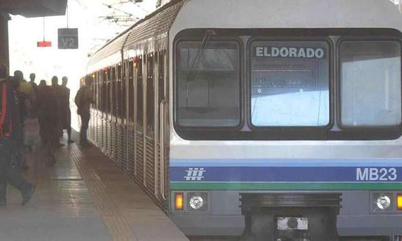 metr chegando na Estao Eldorado