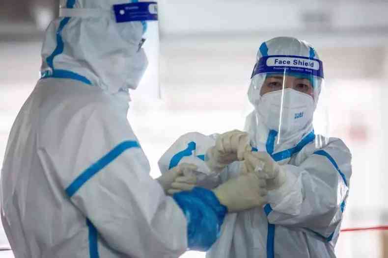 Organização Mundial da Saúde (OMS) reconheceu que o Brasil vive o platô da pandemia(foto: Isaac Lawrence/AFP)