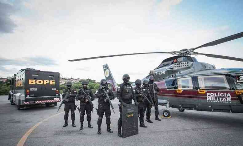 Helicptero Dauphin N2,  o mesmo modelo utilizado pelo Exrcito Brasileiro(foto: Polcia Militar de Minas Gerais/Divulgao)