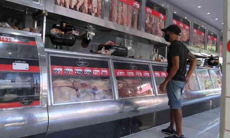 Preo das carnes exposta em aougue de Belo Horizonte(foto: Edesio Ferreira/EM/D.A Press)