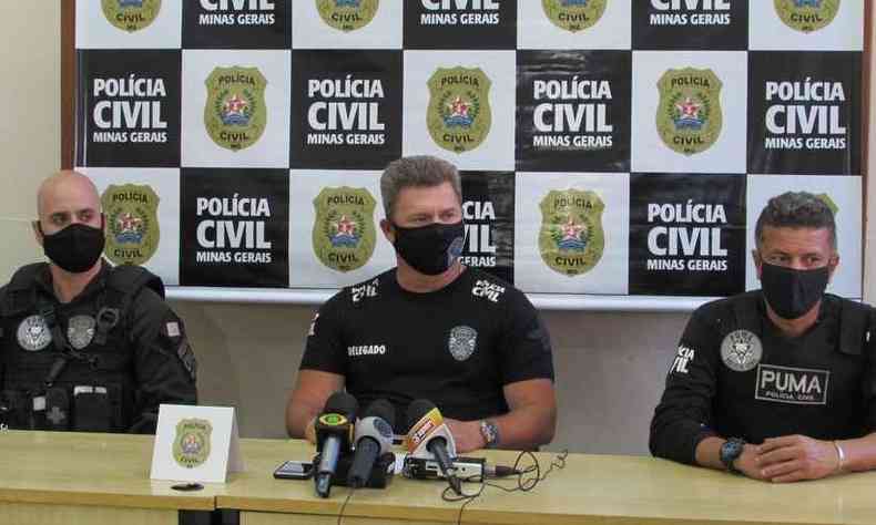 Na foto, a coletiva de imprensa da Polcia Civil para falar do caso nesta tera-feira (foto: PCMG/Divulgao)