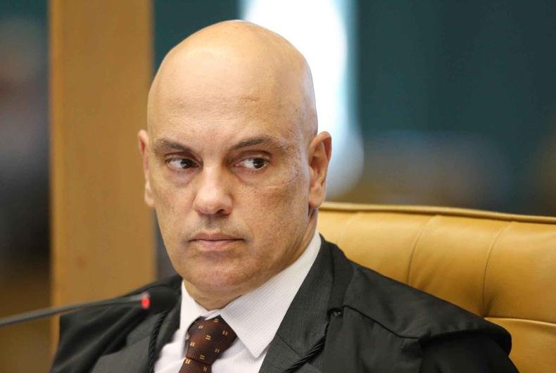 Moraes em Plenário