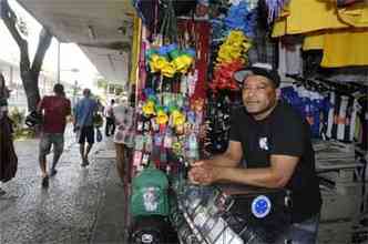 Ricardo espera dias melhores, mas teme alta do aluguel por causa da revitalizao (foto: Beto Magalhaes/EM/D.A Press)