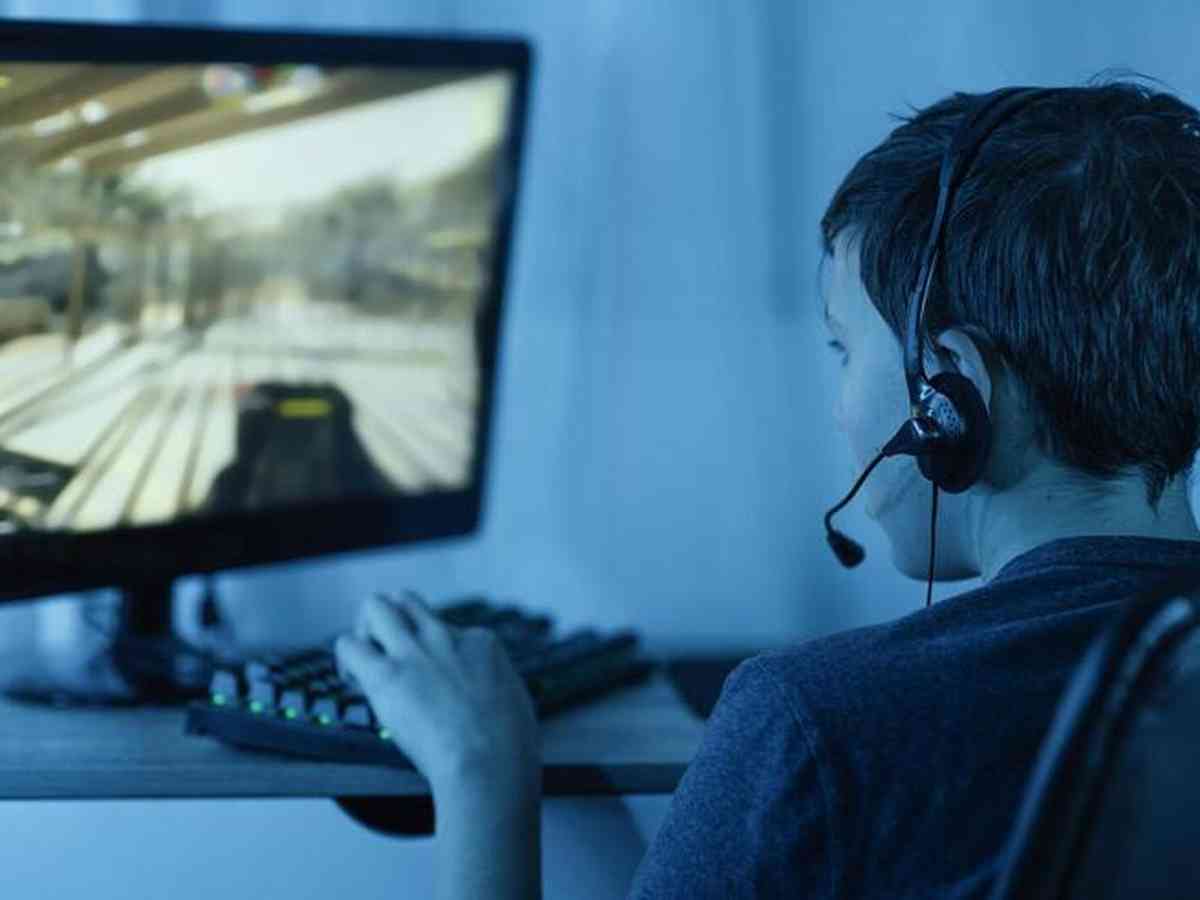 JOGOS ELETRÔNICOS: INFLUÊNCIAS POSITIVAS E NEGATIVAS DOS GAMES EM