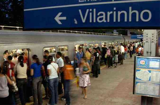 Metr de Belo Horizonte tem atualmente apenas uma linha, com 28 quilmetros. Com a ligao at a Savassi, sero mais 4,5 quilmetros (foto: Marcos Vieira/EM/D.A PRESS - 26/2/08)