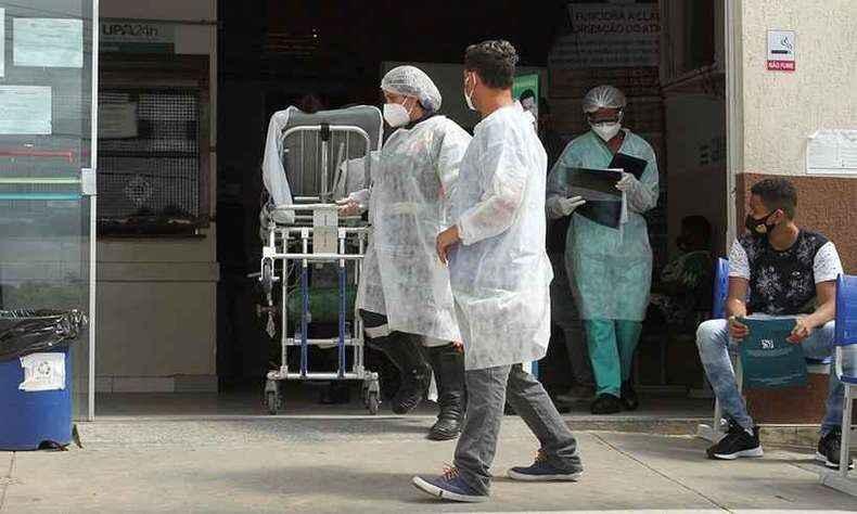Indicadores da pandemia permanecem no nível verde (foto: Edésio Ferreira/EM/D.A Press) Movimento em hospital