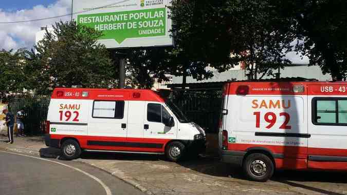 Viaturas do Samu foram acionadas pelo Corpo de Bombeiros(foto: Edsio Ferreira/EM/DA Press)