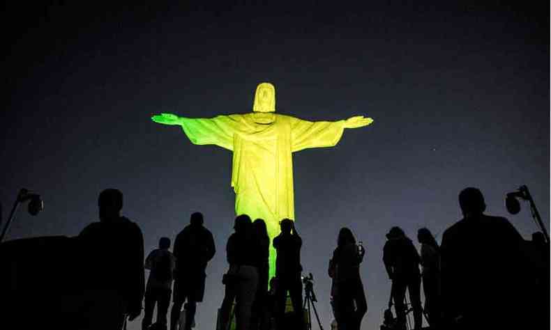Um dos monumentos mais conhecidos no Brasil e no exterior, o Cristo Redentor merece uma visita(foto: JEFF PACHOUD/AFP )