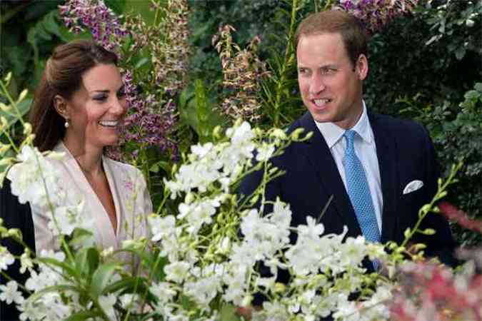 Casal real conhece a orqudea batizada de 