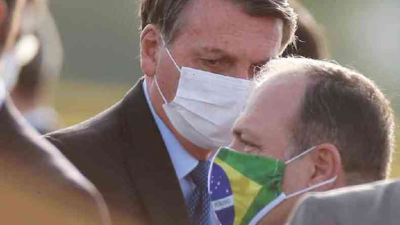 Mesmo recuperado da covid-19, Bolsonaro se queixa de uma infeco pulmonar(foto: Reuters)