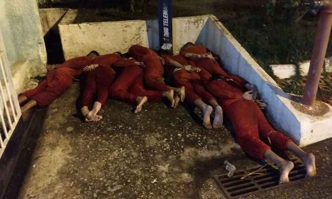 Segundo a Seap, os sete detentos foram interceptados quando desciam a muralhara do anexo(foto: Reprodução?Whatsapp) Segundo a Seap, os sete detentos foram interceptados quando desciam a muralhara do anexo(foto: Reprodução?Whatsapp)