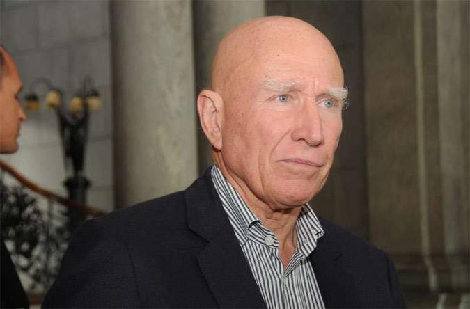 Sebastião Salgado após a reunião com os governadores Fernando Pimentel e Paulo Hartung, no Palácio da Liberdade, nesta sexta-feira(foto: Cristina Horta/EM/D.A Press) Sebastião Salgado após a reunião com os governadores Fernando Pimentel e Paulo Hartung, no Palácio da Liberdade, nesta sexta-feira(foto: Cristina Horta/EM/D.A Press)