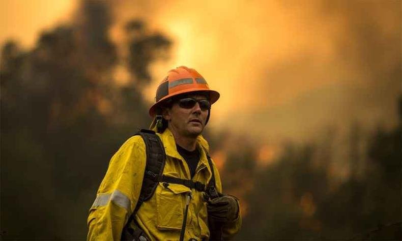 Um alerta aos californianos foi feito por Trump(foto: DAVID MCNEW / GETTY IMAGES NORTH AMERICA / AFP )