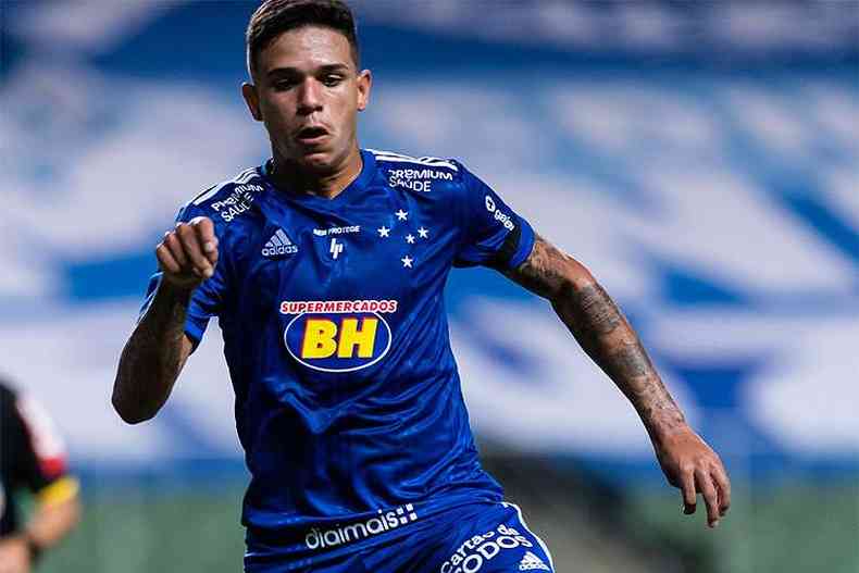 Cruzeiro detm 60% dos direitos econmicos de Jadsom Silva, que tem contrato at fevereiro de 2024(foto: Bruno Haddad/Cruzeiro)