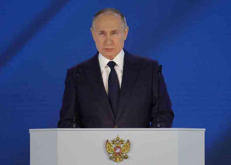O presidente russo, Vladimir Putin, em seu discurso anual nesta quarta-feira (21/4)(foto: Mikhail Klimentyev / Sputnik / AFP)