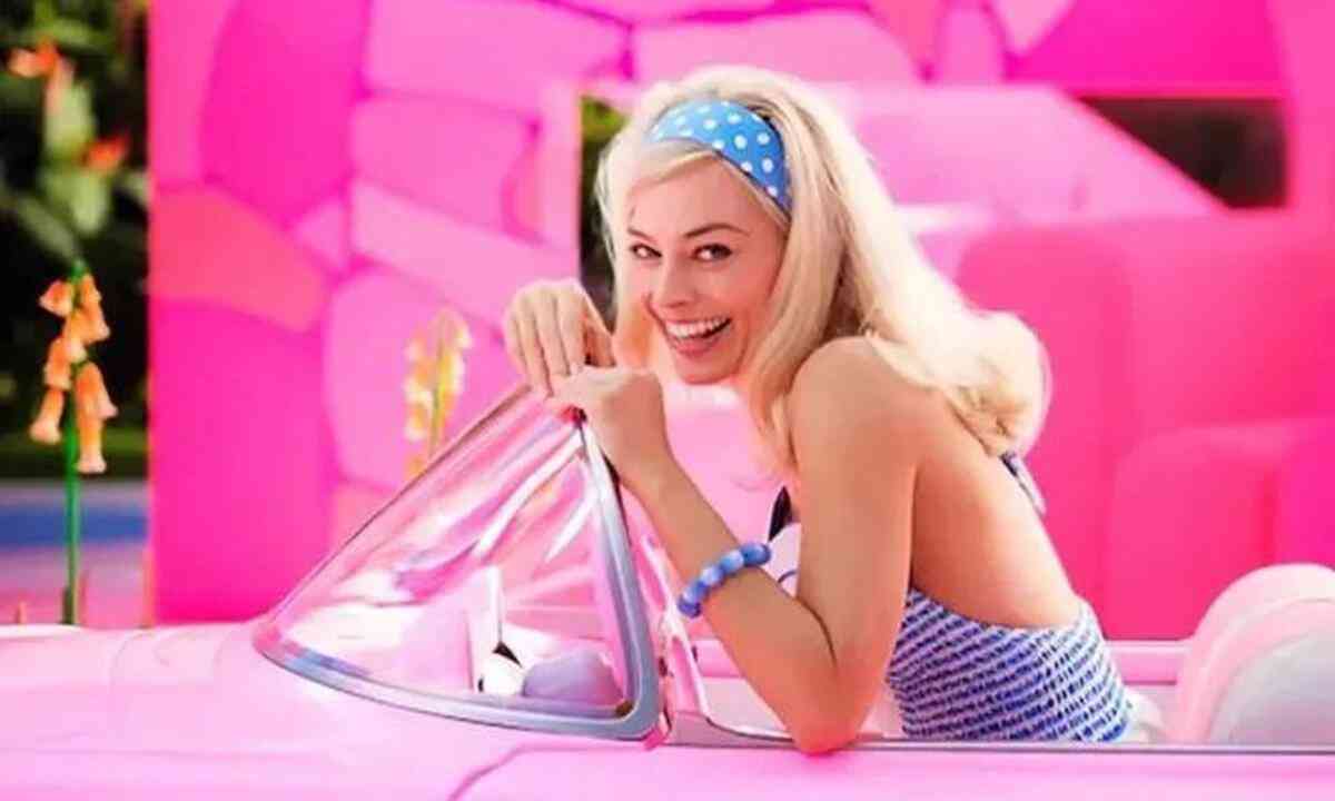 À espera do filme, Mundo da Barbie enlouquece fãs da boneca - Cultura -  Estado de Minas