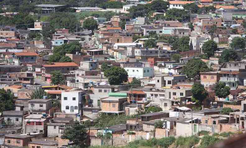 Com 653,8 mil habitantes, Contagem é a cidade mais populosa da Grande BH depois da capital mineira. Na foto, vista do Bairro Nova Contagem(foto: Edésio Ferreira/EM/D.A PRESS - 08/01/2014)