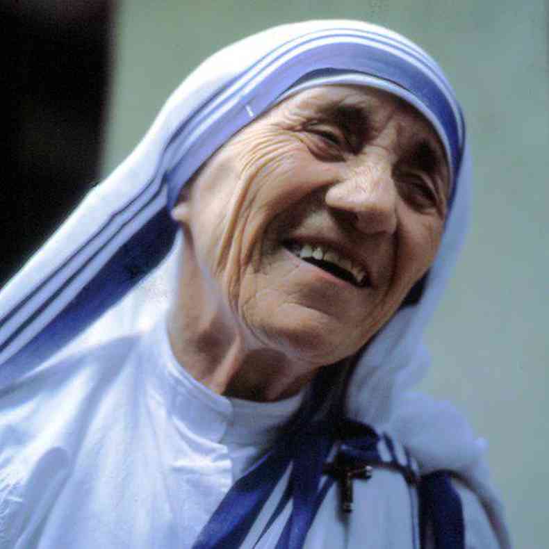 Proximidade entre Madre Teresa e o papa Joo Paulo II (1920-2005) tambm era afinada pelo espectro ideolgico poltico