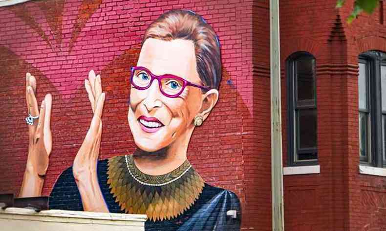 Mural com a juza da Suprema Corte Ruth Ginsburg em Washington DC.(foto: Flick CC)