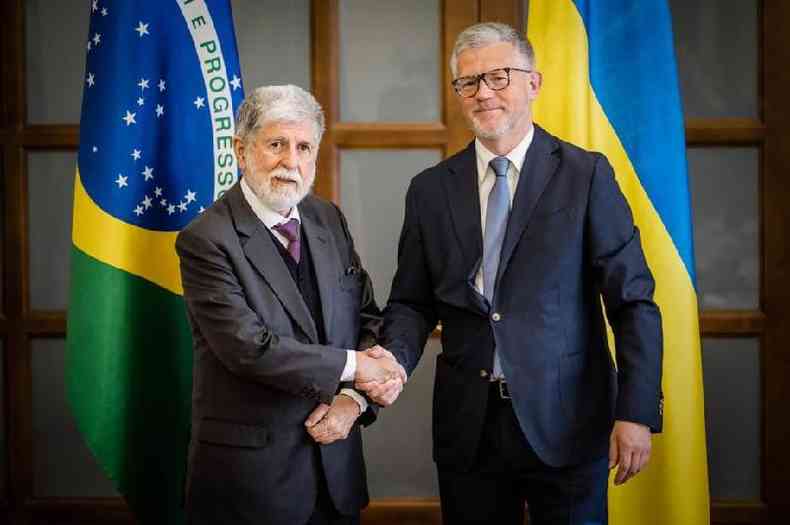 O assessor presidencial Celso Amorim e o vice-chanceler da Ucrnia, Andrii Melnyk