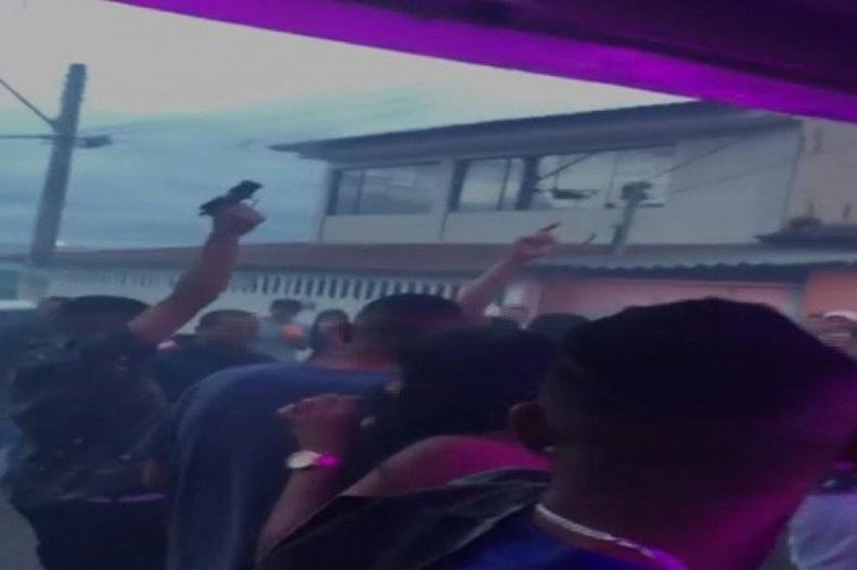 Um dos autores dos disparos foi preso pela Polícia Civil (foto: Reprodução) Um dos autores dos disparos foi preso pela Polícia Civil (foto: Reprodução)