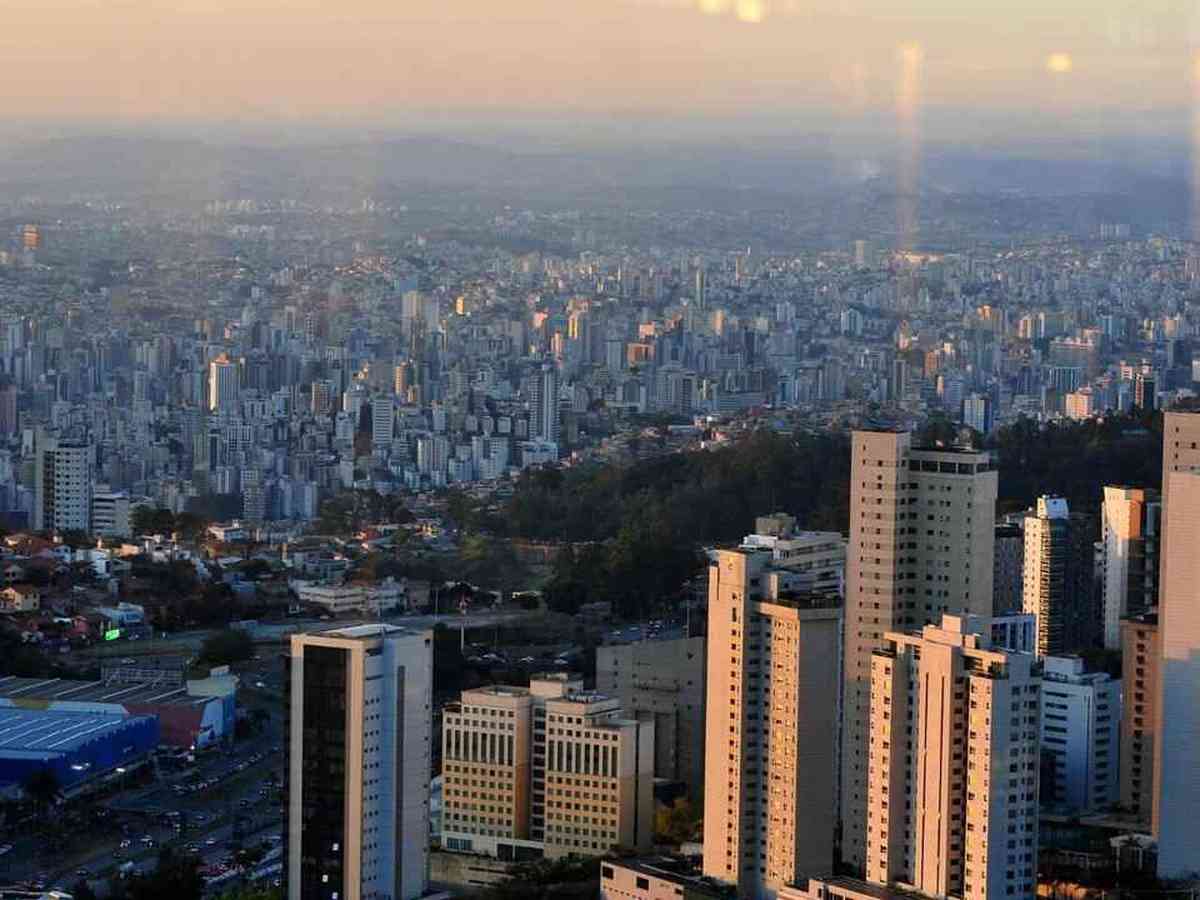 Belo Horizonte vê população cair, enquanto Grande BH ganha mais moradores -  Gerais - Estado de Minas