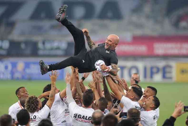 Sampaoli tem contrato com o Atltico at o fim de 2021 (foto: Alexandre Guzanshe/EM/D.A Press )