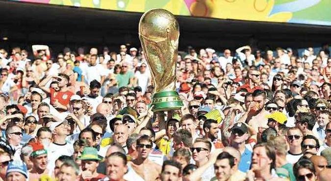 Torcedores transformam o Mineir�o no multicolorido cart�o-postal de diversas 