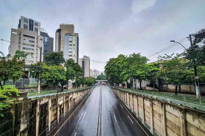 Belo Horizonte tem alerta de chuva em todas as regionais raja gabglia trincheira avenida do contorno