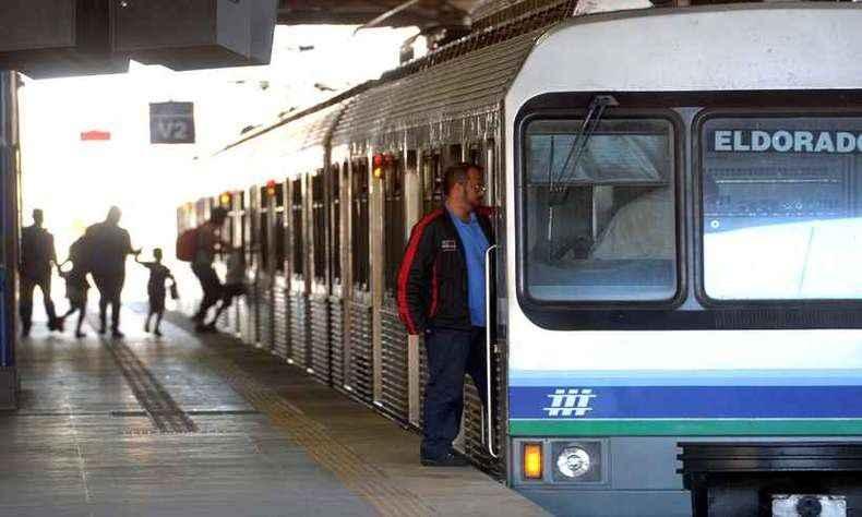 Metrô funcionará com horário integral a partir desta segunda-feira(foto: Jair Amaral/EM/D.A Press) Metrô funcionará com horário integral a partir desta segunda-feira
