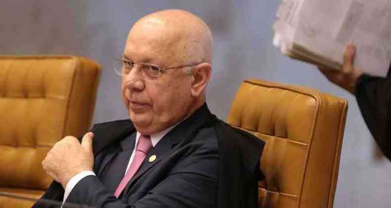 Relator da Lava-Jato no STF, Zavascki ter a funo de validar as colaboraes premiadas: assessores devem analisar o material durante o recesso do Judicirio(foto: Jos Cruz/Agncia Brasil)