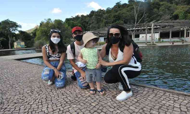 Elisabete disse que o Parque das Mangabeiras remonta a boas recordações de seus filhos quando pequenos(foto: Gladyston Rodrigues - EM-DA Press- Belo Horizonte)