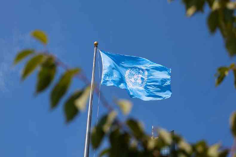 Bandeira da Organizao das Naes Unidas (ONU) em Nova York, nos EUA, antes da 77 sesso da Assembleia Geral da ONU, em 19 de setembro de 2022