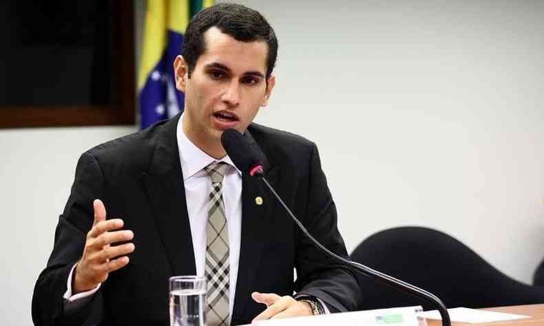 O relator do Oramento e lder do PSD na Cmara, deputado Domingos Neto(foto: Reproduo Agncia Cmara)